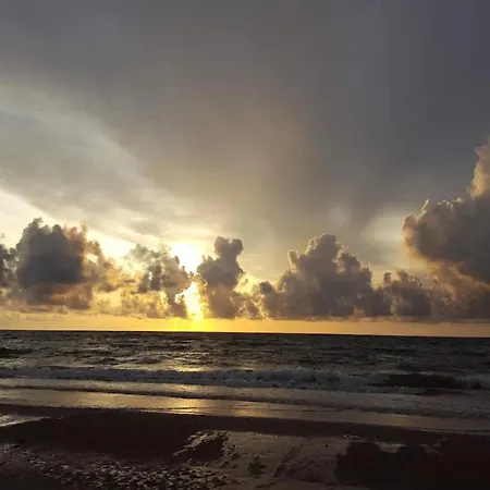 6 Person In Brovst-by Traum * Brovst