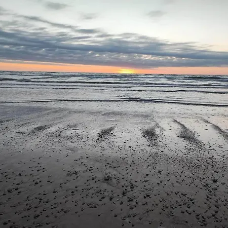 Apartment 6 Person In Brovst-by Traum *