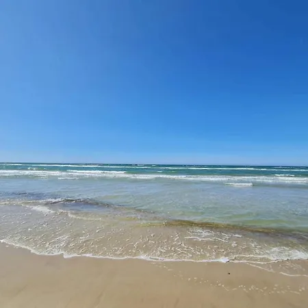 6 Person In Brovst-by Traum